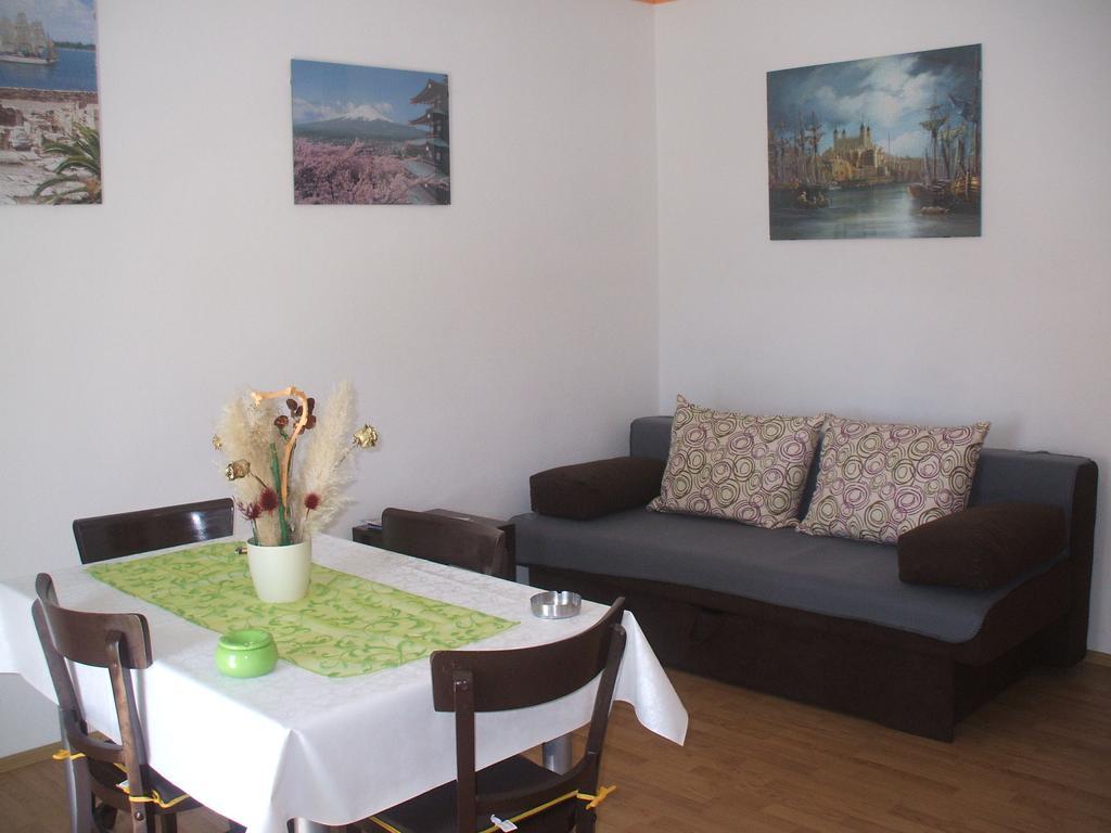 Apartments Malnar Novi Vinodolski Extérieur photo