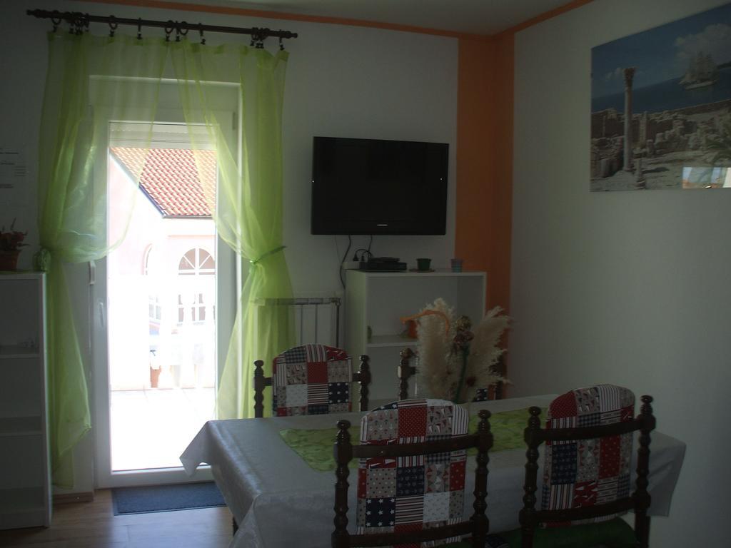 Apartments Malnar Novi Vinodolski Extérieur photo